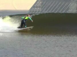 Surf Snowdonia : les premières vagues surfées