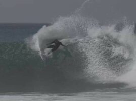 Jordy Smith remis sur pieds