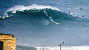 A Nazaré, le gros début de saison de Justine Dupont