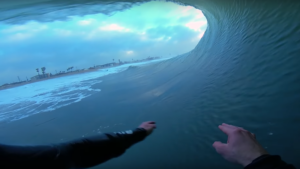 Transfert de board dans le shorebreak : Brad Domke remet ça