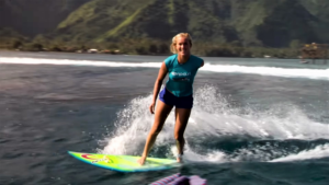 Bethany Hamilton ravie à Tahiti