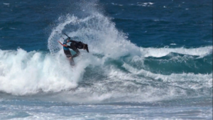 Clément Roseyro en mode waterman aux Canaries