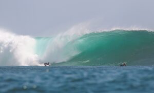 Indo vibes : Gabriel Abiven se frotte à G-Land et aux vagues de Krui